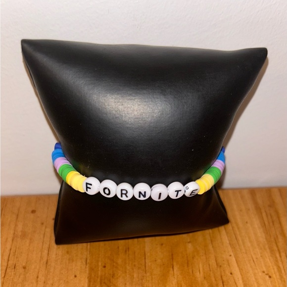 Fortnite Heishi Bracelet - Picture 3 of 7